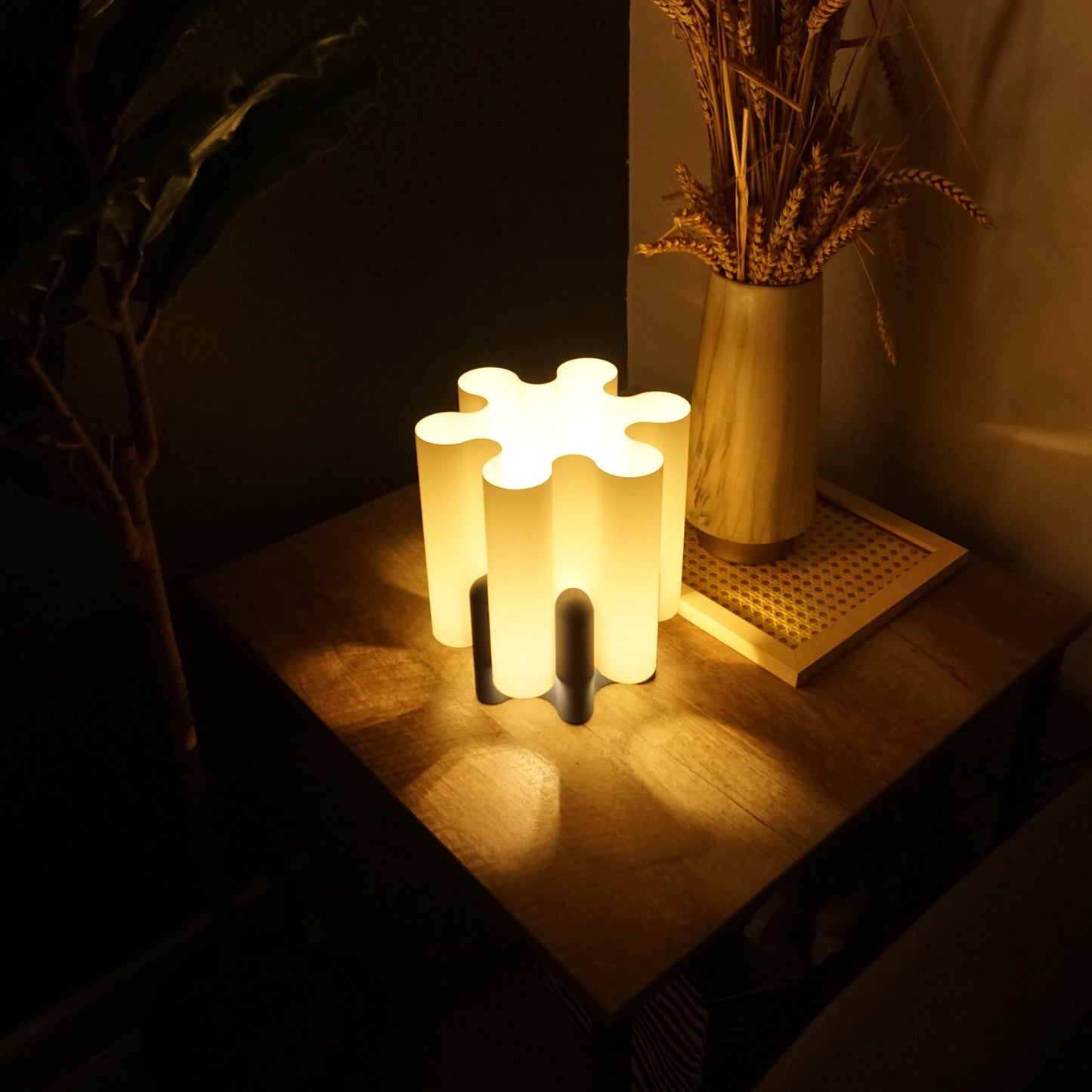 Mastor Lamp