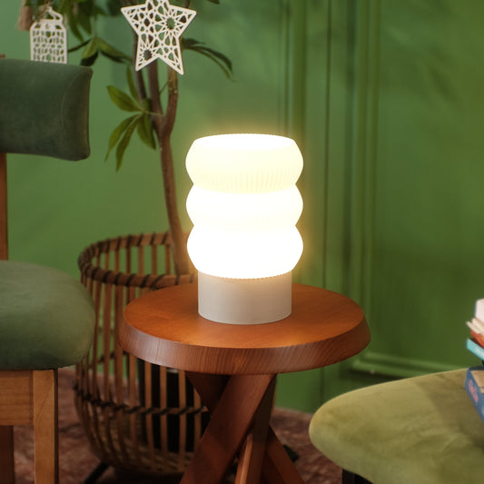 Amelie Lamp