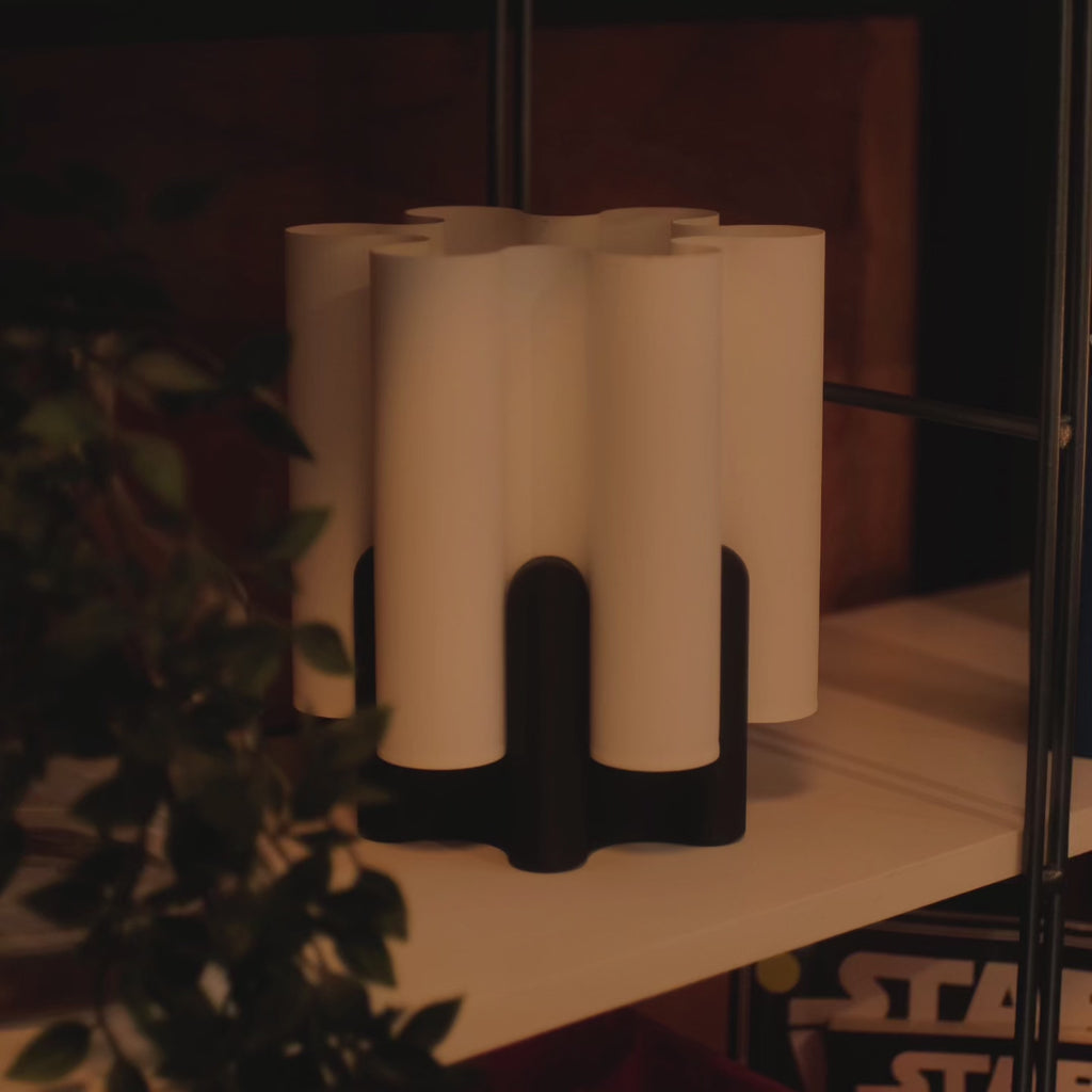 Mastor Lamp